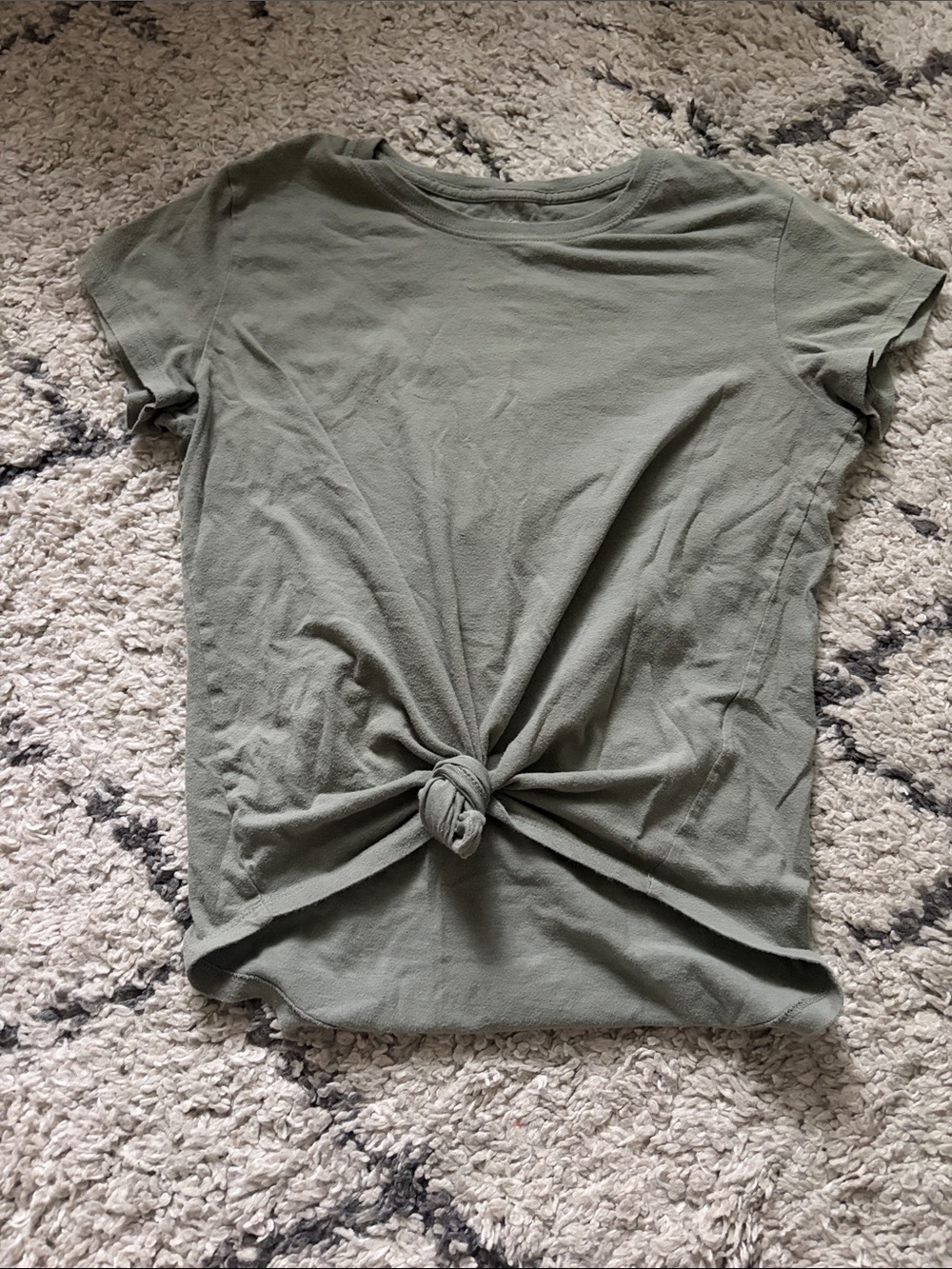 Abercrombie Knotted Crew Tee - Size M